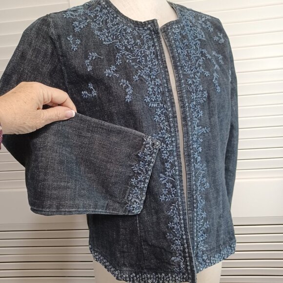Chicos Denim Jacket Embroidered Blue Jean Open Front Womens Medium - Picture 4 of 12